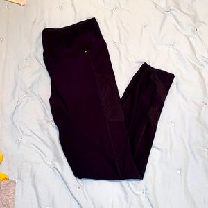 Mondetta leggings with pockets and mesh detail
